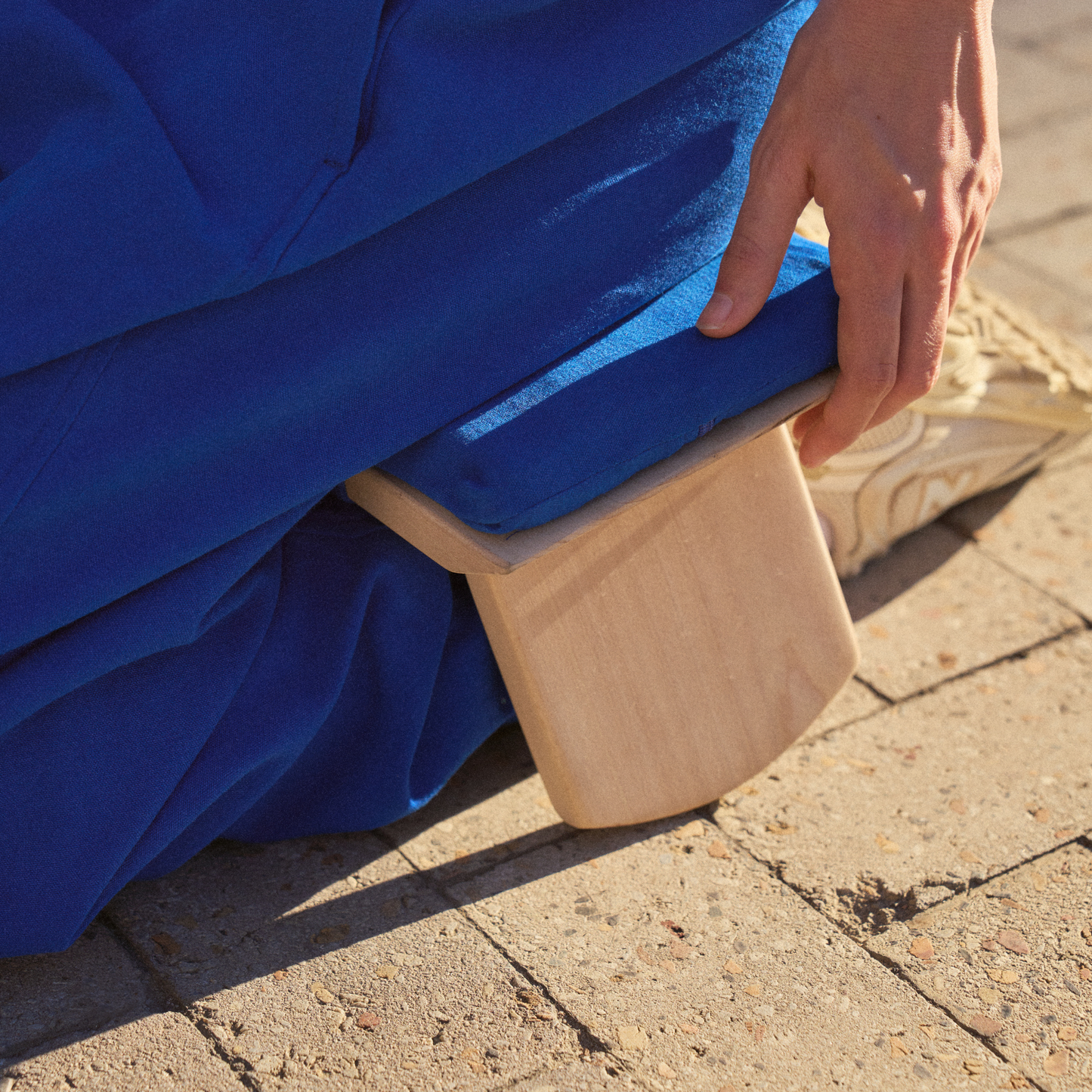 Meditation bench