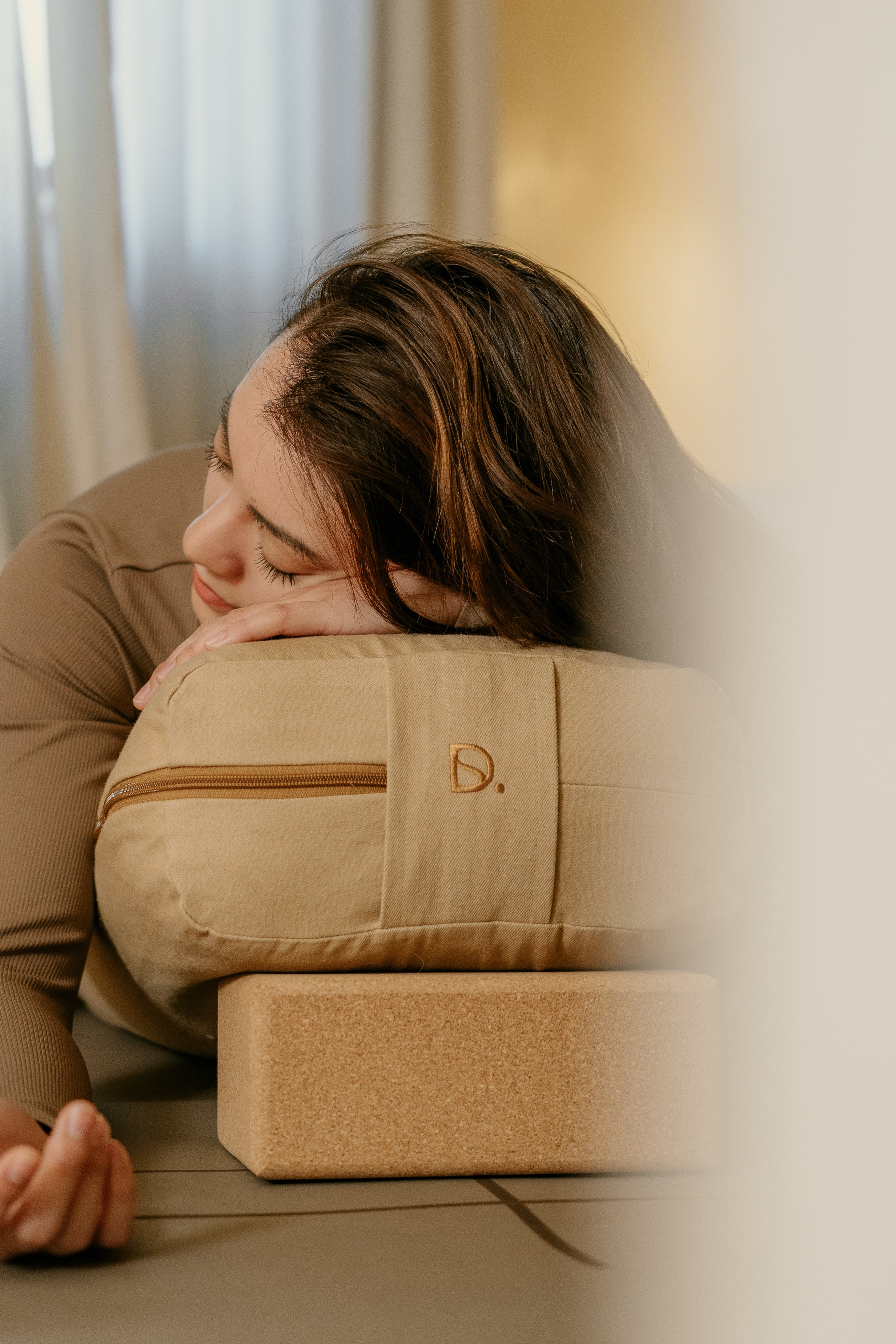 Yoga bolster  |  rectangle ~ Natural